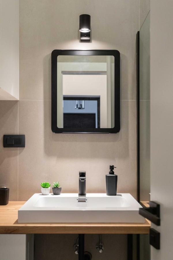 Modern And Design Apartment Near The Main Square Zagreb Exterior foto